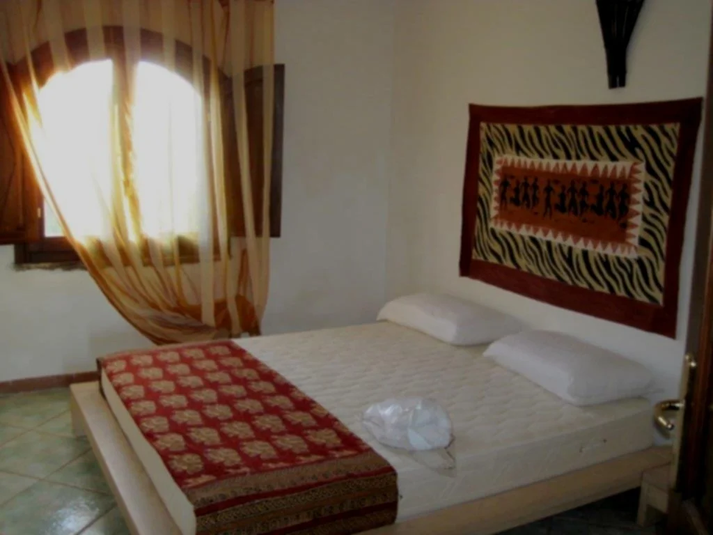 Camera da letto prima - foto amatoriale